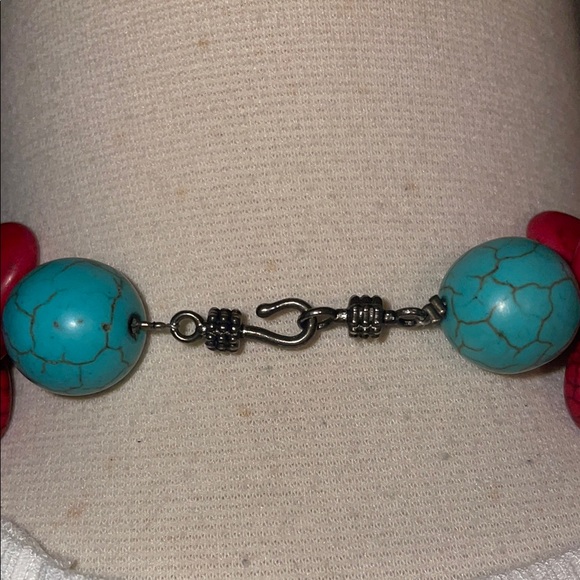 Red and Turquoise Stone Beaded Necklace - Picture 3 of 4